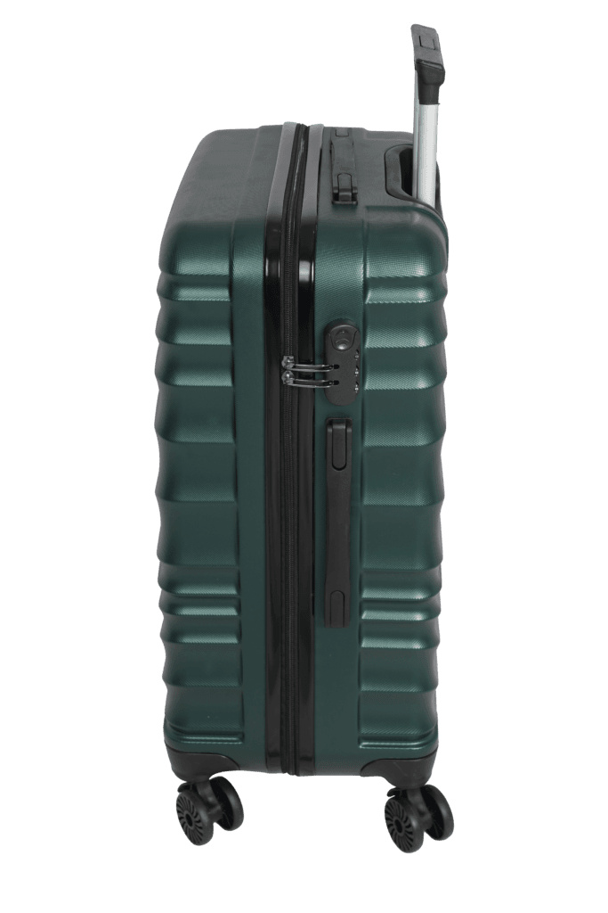 luggage bags with scratch resistant finish and 360° spinner wheels