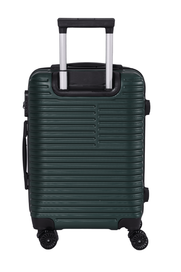 luggage bags with scratch resistant finish and 360° spinner wheels