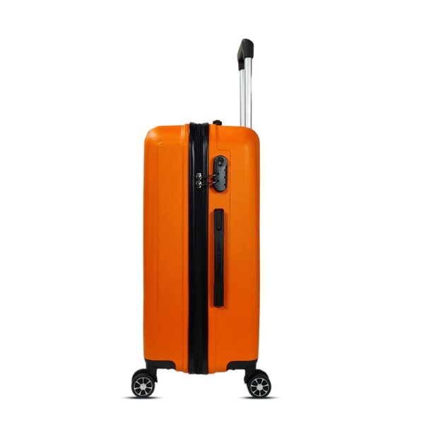 luggage bags with scratch resistant finish and 360° spinner wheels