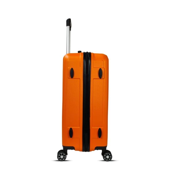 luggage bags with scratch resistant finish and 360° spinner wheels