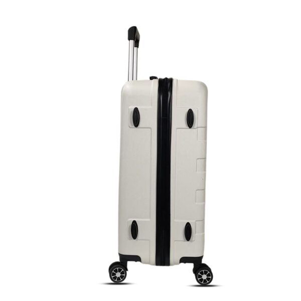 luggage bags with scratch resistant finish and 360° spinner wheels